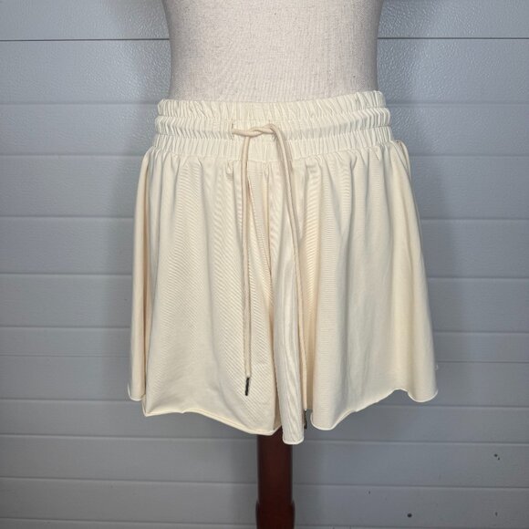 Love Tree White Athletic Flowy Shorts – Size Small - Picture 1 of 8